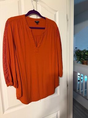 Torrid Rust Orange Crochet-Sleeve Split V-Neck Tunic